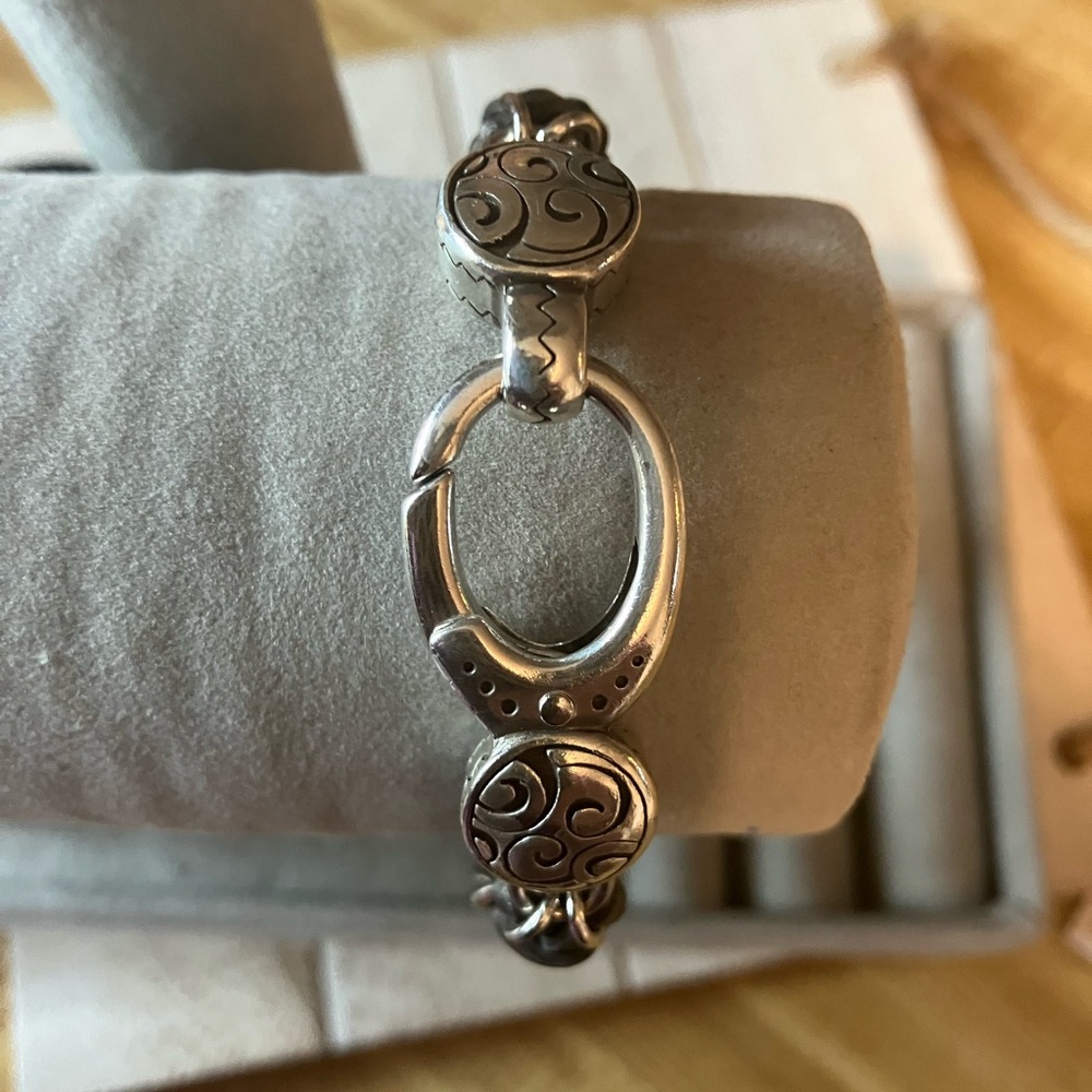 🌸Brighton Silver Leather Braided Bracelet - Picture 2 of 7
